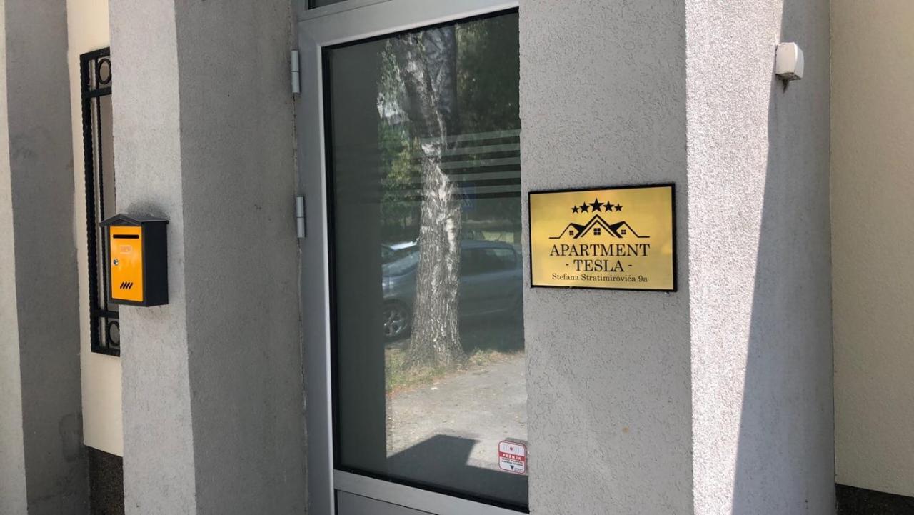 Apartment Tesla Pančevo Exterior foto